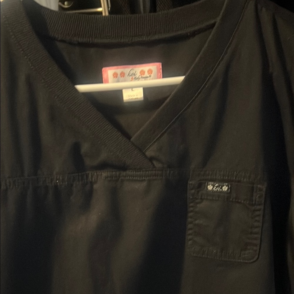 Women's Koi Black V-Neck 3-pocket Scrub Top